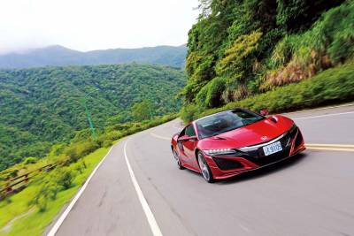 東瀛四大天王之一貼地飛行器二代目Honda NSX 真親民