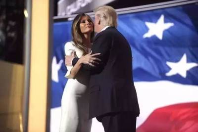 一分鐘認識「Melania Trump」川普老婆！第一位「拍過裸照」的美國第一夫人，甚至經傳學歷造假？