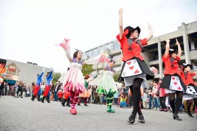 直接展示生殖器！！！還有什麼能比日本武藏野美術大學更瘋狂？！