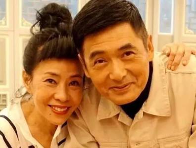 周潤發寵妻31年無子女，如今裸捐56億，真相是這樣……