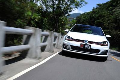 溫習經典 VW Golf Mk7 GTI7代之「癢」