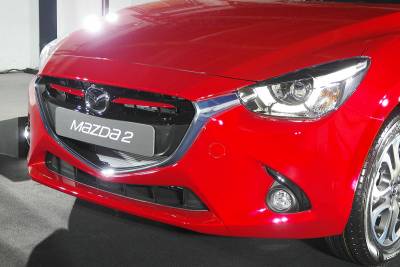 伸展台秀新風潮 Mazda2或3選擇題預告