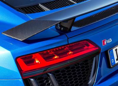 史上「最強」新年式Audi R8將於「年後」交車，入門車價折合新台幣約「547.3萬」元！（內附新「阿爸」影片）