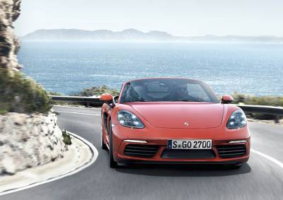 Porsche 718 Boxster正式亮相，換裝四汽缸渦輪增壓引擎！〈內附影片〉