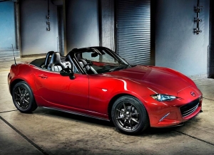 嫌「後驅」樂趣不足？ Mazda全新「敞篷」跑車「MX-5」將出現「全時四驅」選項！