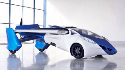 內科塞車問題解決了-AeroMobil 3.0 內附動態影片