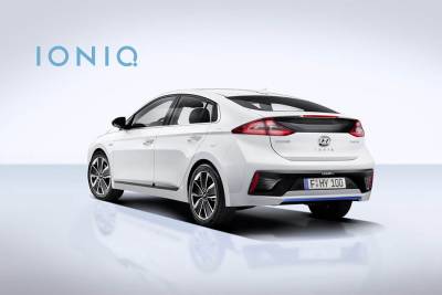 三箭齊發，Hyundai IONIQ全車系將登上2016日內瓦車展！