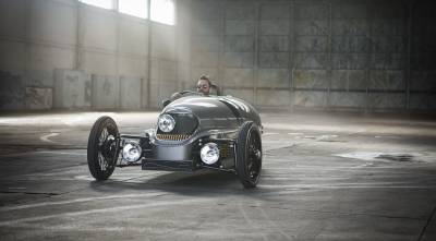 【日內瓦車展】Morgan EV3電能三輪車登場！節能 甩尾雙主修 內附影音