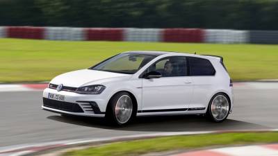 Volkswagen Golf GTI Clubsport Edition 40 英國正式上市！用「超增壓」模式來歡慶Golf GTI的40歲生日吧！