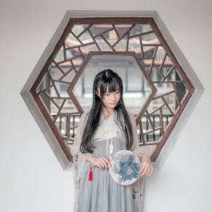 中國夢幻系空靈Coser【瑞－Katy】都說了這麼萌是不對的！！（抱緊緊）